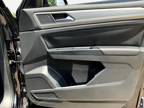 Used 2019 Volkswagen Atlas SE AWD/4WD image 29