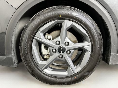 Used 2025 Kia K4 LXS image 11