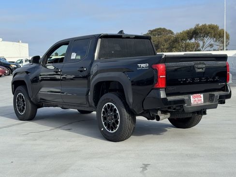 New 2025 Toyota Tacoma TRD Off-Road image 12
