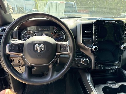 Used 2024 RAM 1500 Big Horn image 5