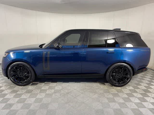 New 2026 Land Rover Range Rover SE AWD/4WD image 3