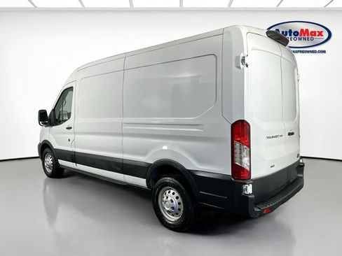 Used 2023 Ford Transit 250 Medium Roof AWD w/ Load Area Protection Package image 4