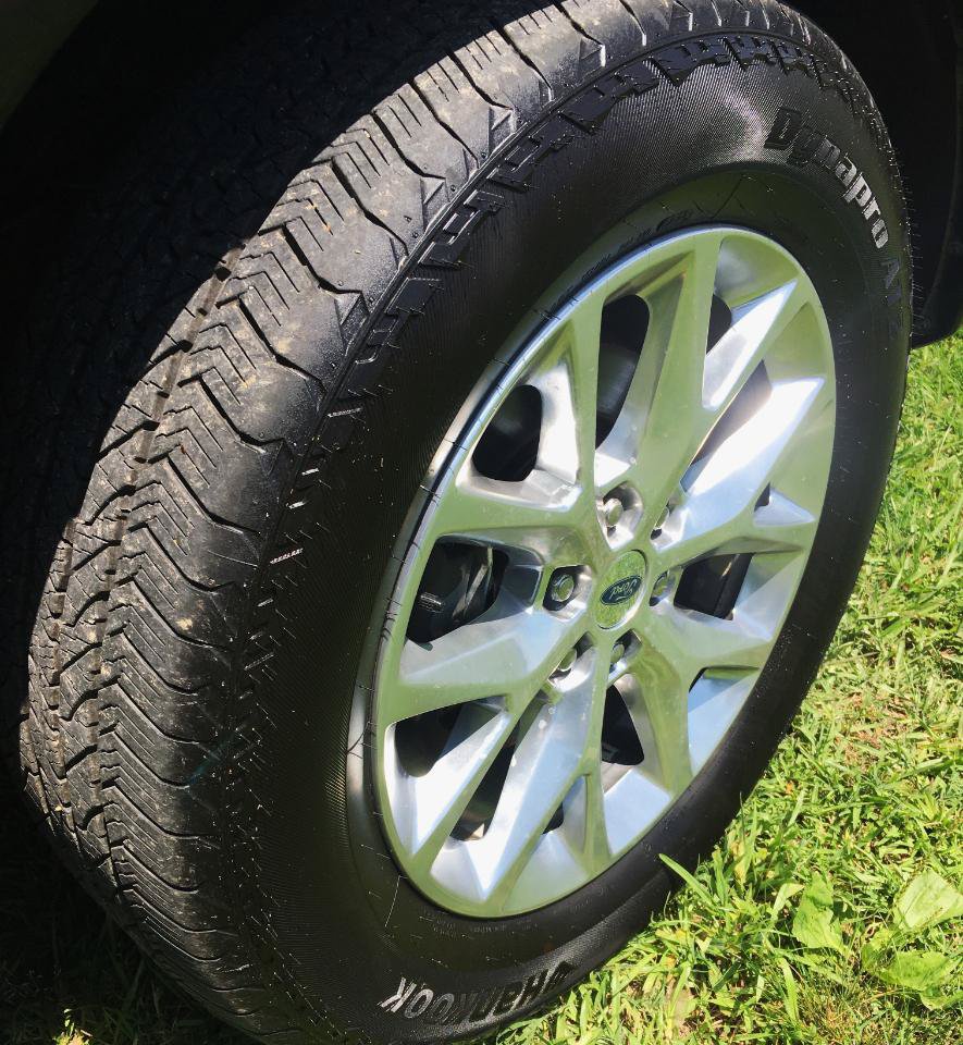 Used 2017 Ford Expedition Limited RWD image 9