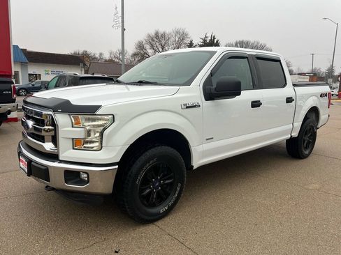 Used 2016 Ford F150 XLT w/ Trailer Tow Package AWD/4WD image 4