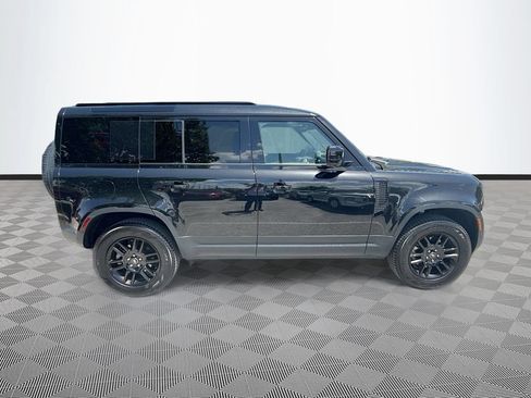 Used 2025 Land Rover Defender 110 S AWD/4WD image 9