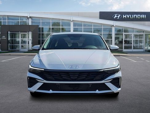 New 2026 Hyundai Elantra Blue image 12