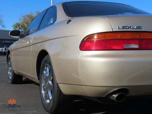 Used 1992 Lexus SC 300 Coupe image 27