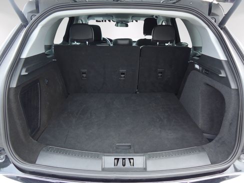 Used 2022 Lincoln Corsair AWD w/ Equipment Group 101A image 29