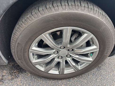 Used 2020 Cadillac XT4 Premium Luxury image 23