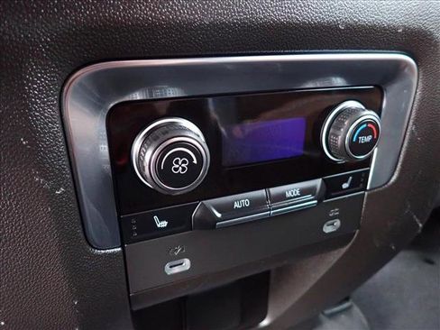 Used 2021 Chevrolet Tahoe High Country image 12