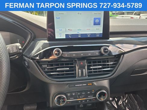 Used 2025 Ford Escape ST-Line Select AWD/4WD image 26