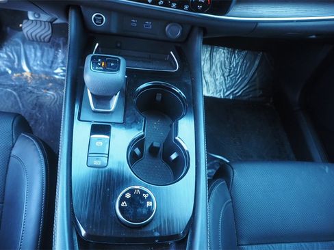 Used 2023 Nissan Rogue Platinum w/ Platinum Premium Package image 11