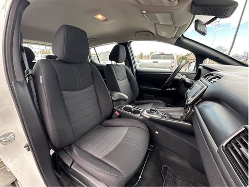 Used 2023 Nissan Leaf S w/ Protection Package image 4