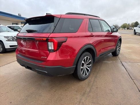 Used 2025 Ford Explorer ST-Line AWD/4WD image 7