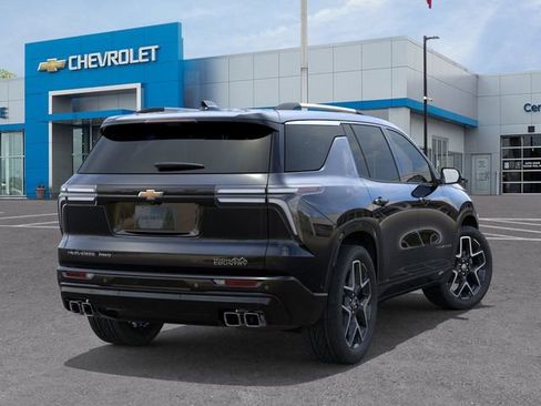 New 2026 Chevrolet Traverse High Country w/ LPO, Floor Liner Package image 4