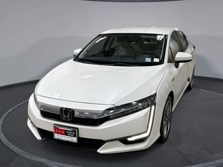 Used 2021 Honda Clarity Plug-In Hybrid video 1