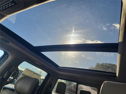 New 2026 Ford F450 Platinum w/ Platinum Plus Package image 18