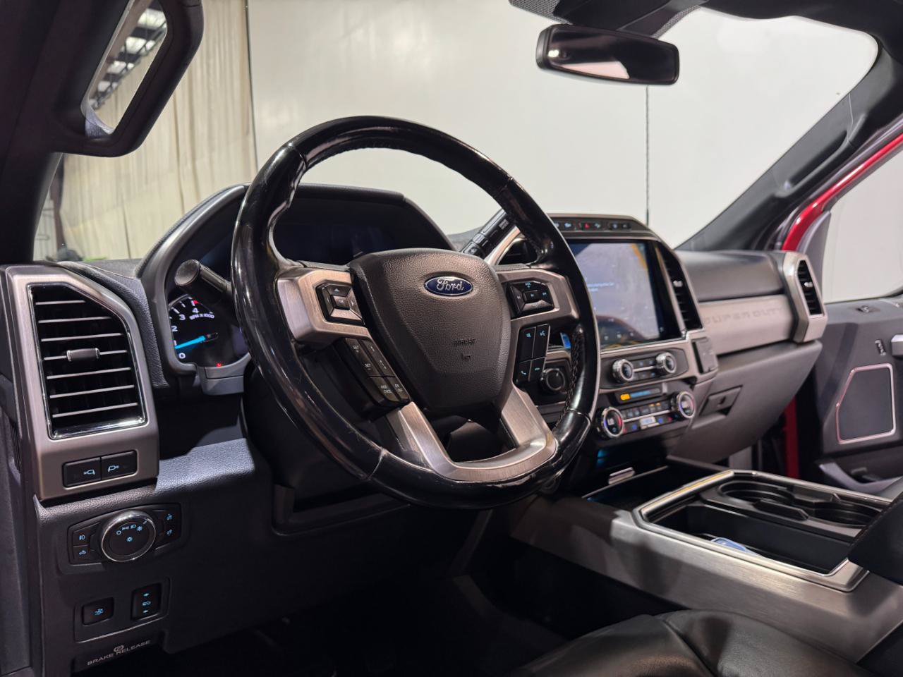 Used 2022 Ford F450 Platinum w/ FX4 Off-Road Package AWD/4WD image 10