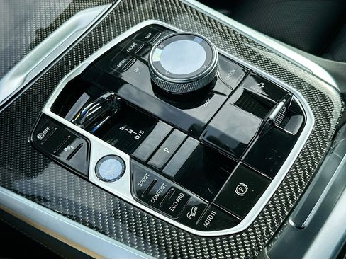 New 2026 BMW X5 M60i AWD/4WD image 12