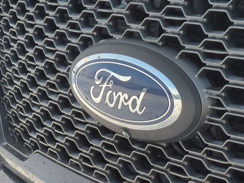 Used 2020 Ford F150 Lariat w/ Equipment Group 502A Luxury image 13