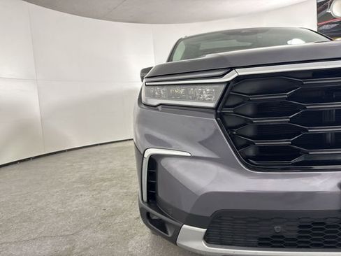 Used 2025 Honda Pilot Touring image 30