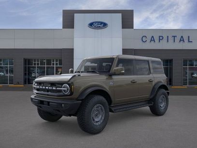 New 2025 Ford Bronco Outer Banks w/ Sasquatch Package
