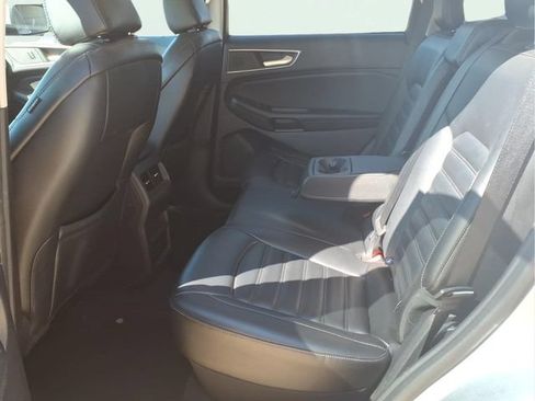 Used 2024 Ford Edge SEL AWD/4WD image 19