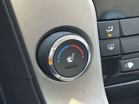 Used 2015 Chevrolet Cruze LT FWD image 20