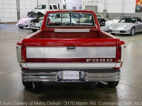 Used 1986 Ford F350 2WD Regular Cab image 5