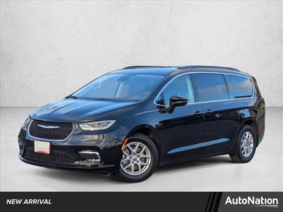 Used 2022 Chrysler Pacifica Touring-L