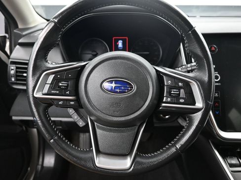 Used 2021 Subaru Outback Premium AWD/4WD image 13