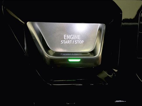 Used 2024 GMC Sierra 3500 Denali Ultimate image 34