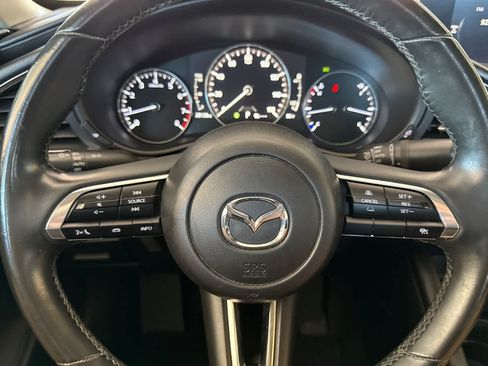Used 2024 MAZDA MAZDA3 s FWD image 23