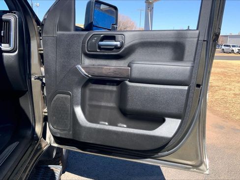 Used 2023 Chevrolet Silverado 3500 LTZ w/ Gooseneck/5TH Wheel Package image 23