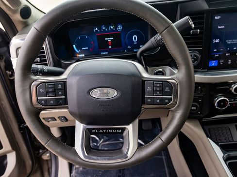 Used 2026 Ford F250 Platinum w/ Platinum Plus Package image 19