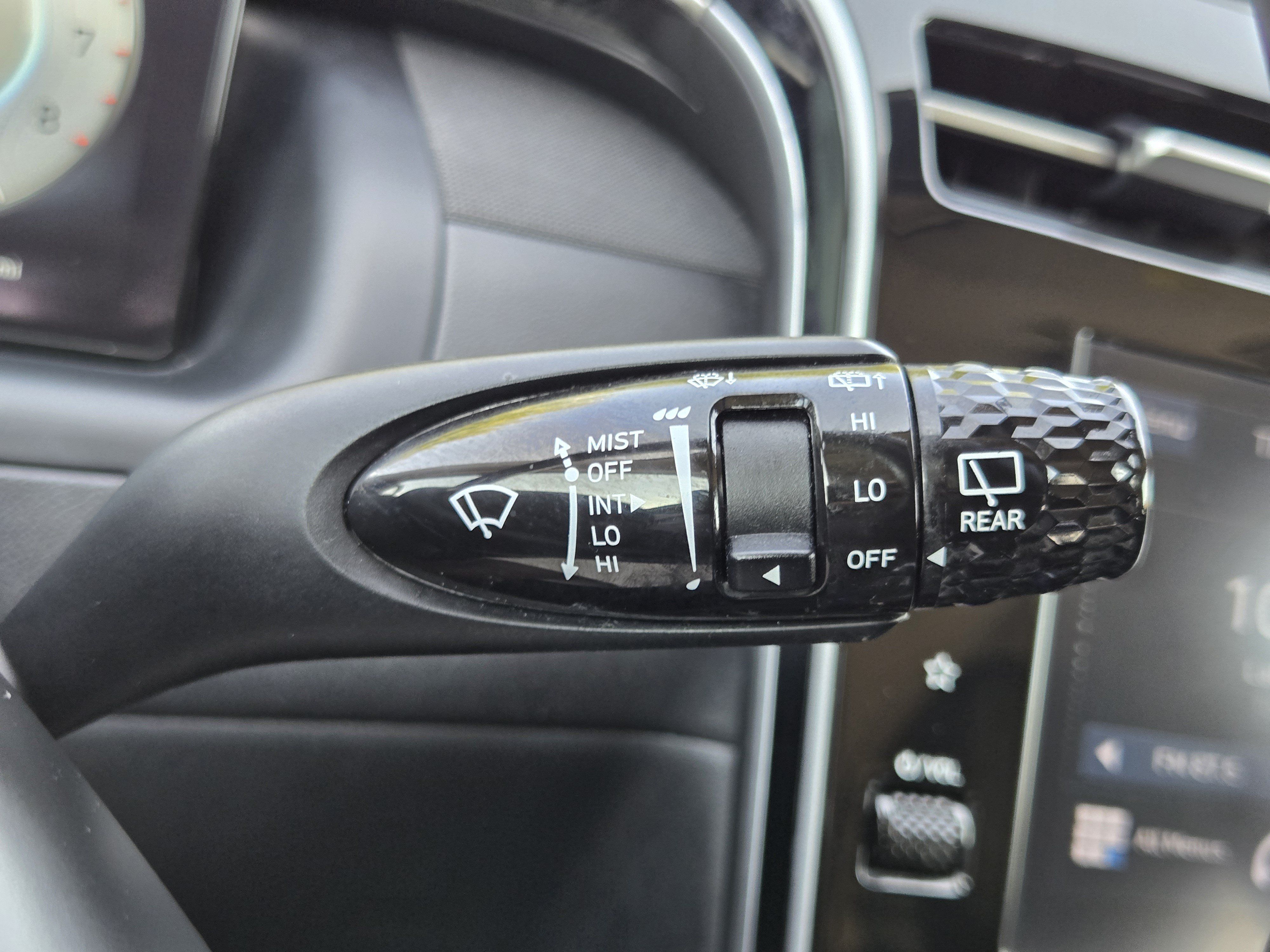 Used 2023 Hyundai Tucson SEL w/ Convenience Package FWD image 18