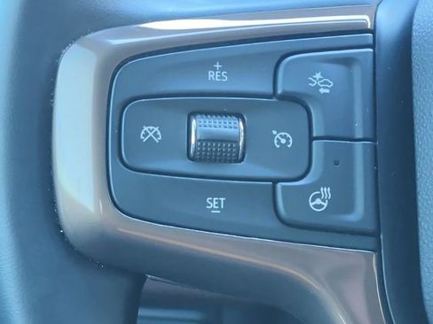 Certified 2024 Chevrolet Suburban High Country AWD/4WD image 10