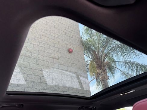 New 2026 BMW 550e xDrive w/ M Sport Professional Package image 22