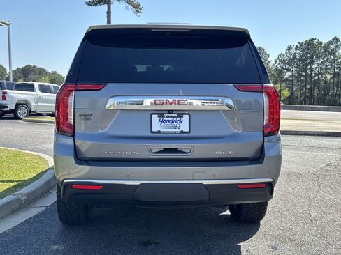 Used 2022 GMC Yukon SLT w/ SLT Premium Package AWD/4WD image 9