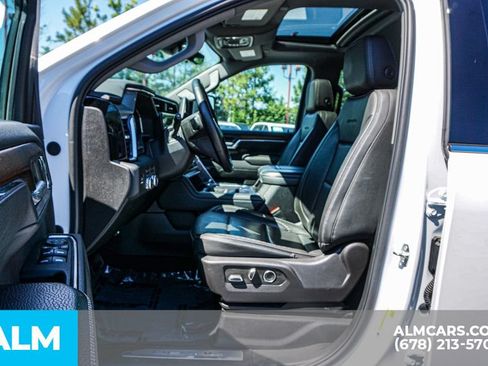 Used 2024 GMC Sierra 3500 Denali w/ Denali Reserve Package AWD/4WD image 18