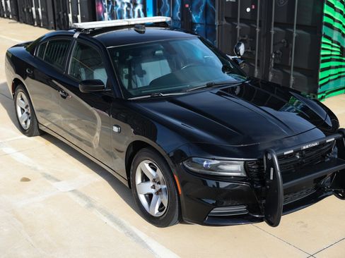 Used 2018 Dodge Charger Police w/ Fleet Safety Group RWD image 19