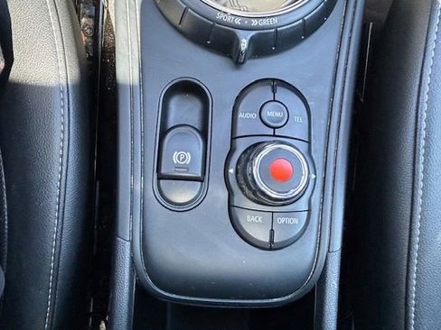 Used 2017 MINI Cooper Countryman ALL4 AWD/4WD image 16