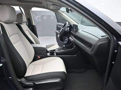 Used 2025 Honda CR-V EX image 32
