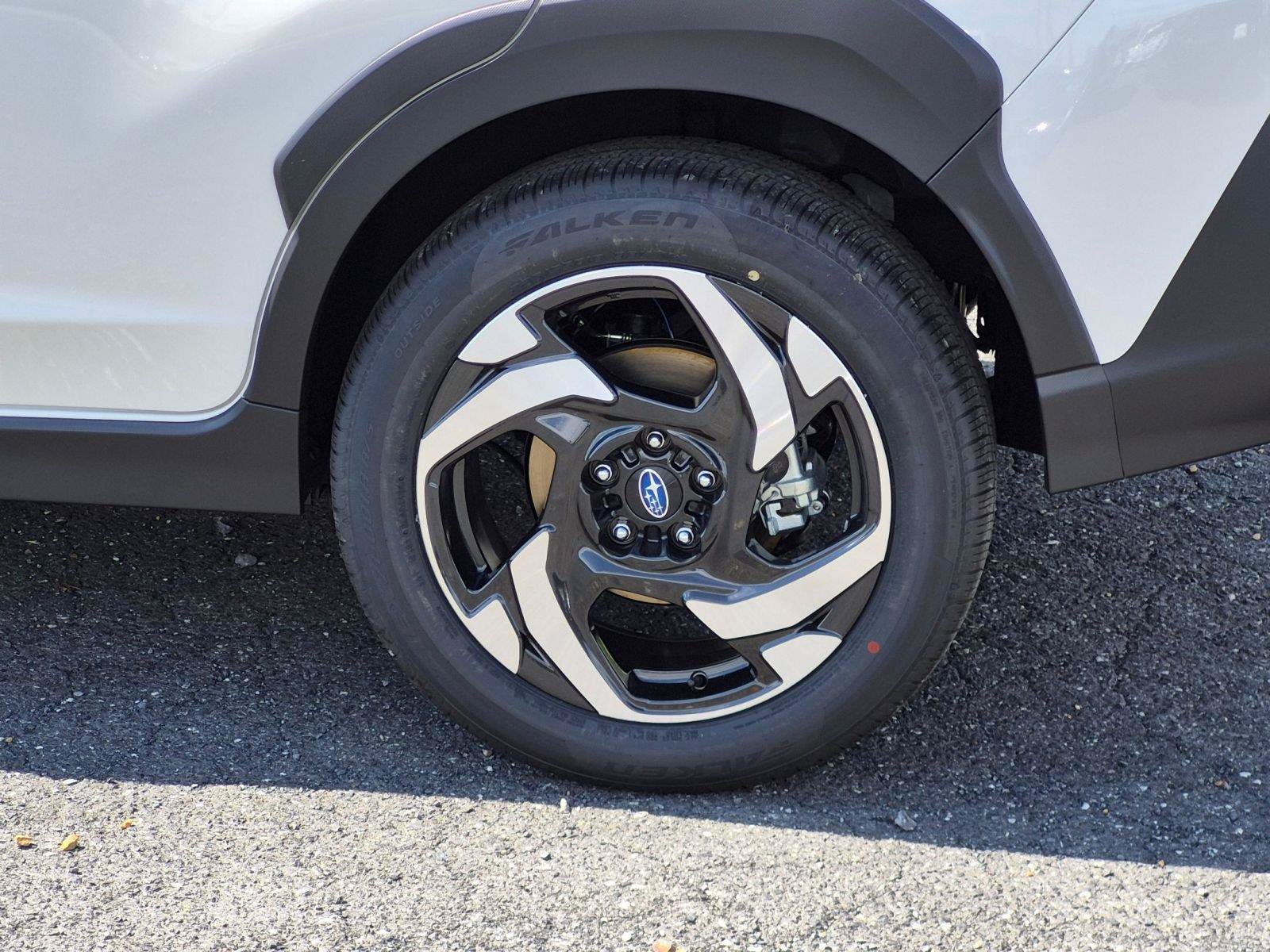 New 2026 Subaru Crosstrek 2.5i Limited w/ Crosstrek Mirror Package AWD/4WD image 9