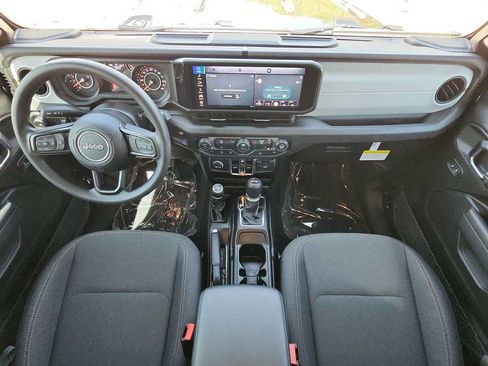 Used 2026 Jeep Wrangler Unlimited Sport AWD/4WD image 26