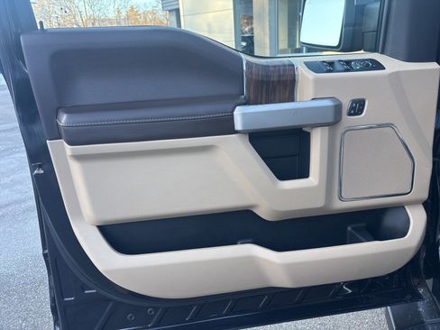 Used 2020 Ford F150 Lariat w/ Equipment Group 502A Luxury image 53