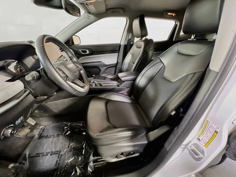 Used 2022 Jeep Compass Latitude w/ Convenience Group image 20