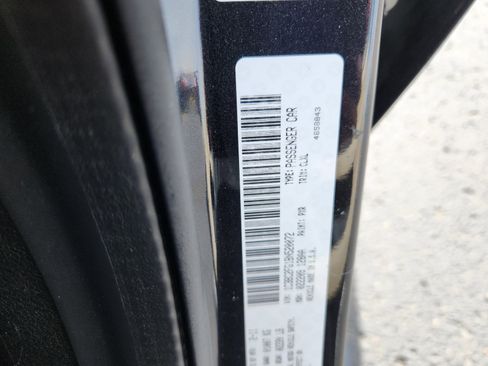 Used 2011 Chrysler 200 Limited image 25