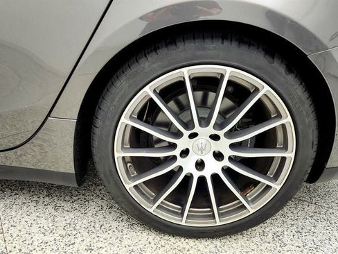 Used 2017 Maserati Ghibli RWD image 9