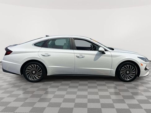 Used 2023 Hyundai Sonata SEL FWD image 4